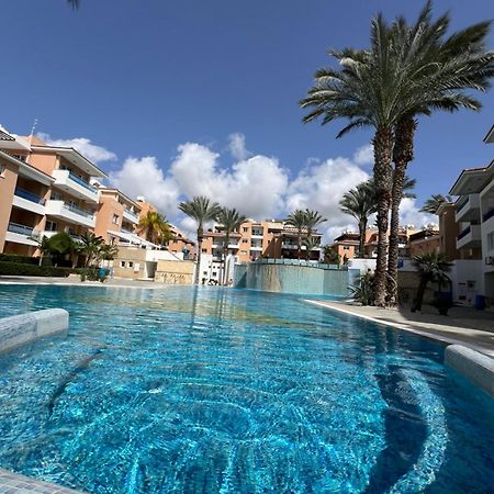 Iris Village Grand Apartment بافوس المظهر الخارجي الصورة