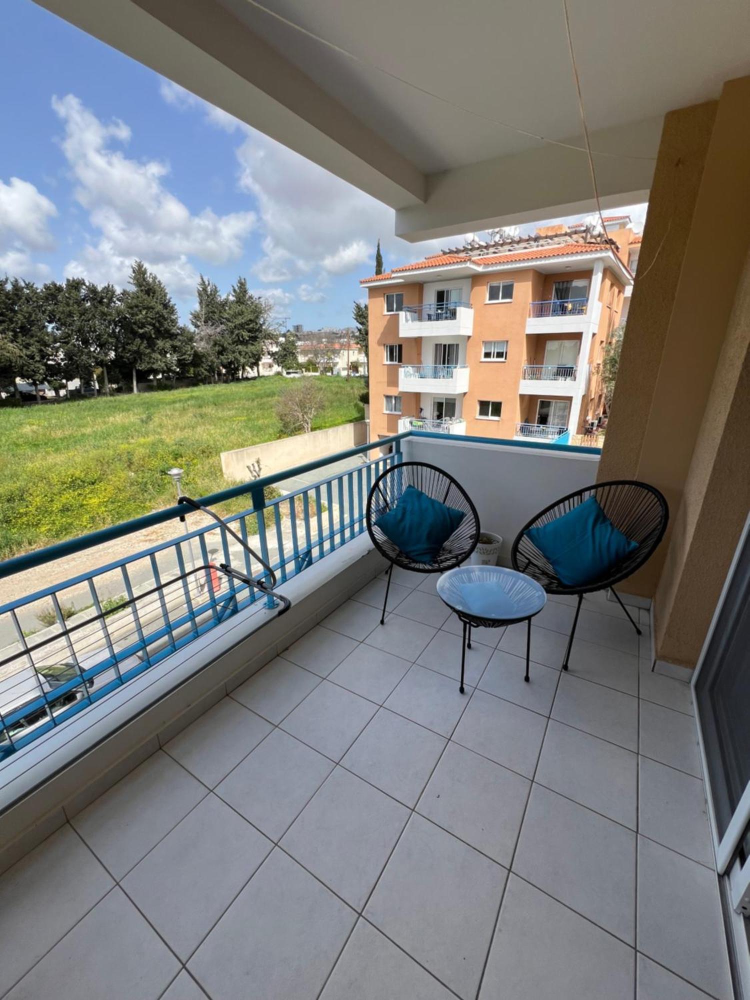 Iris Village Grand Apartment بافوس المظهر الخارجي الصورة