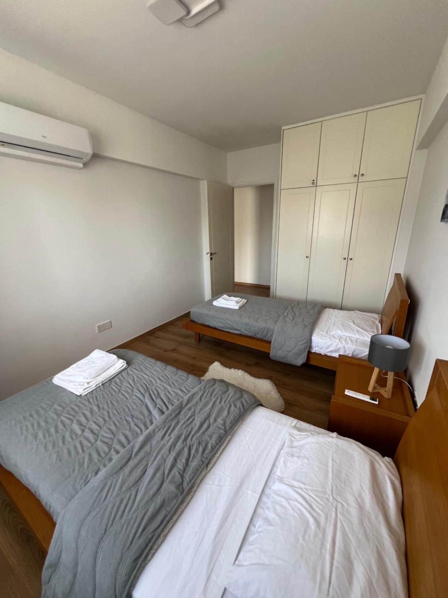 Iris Village Grand Apartment بافوس المظهر الخارجي الصورة