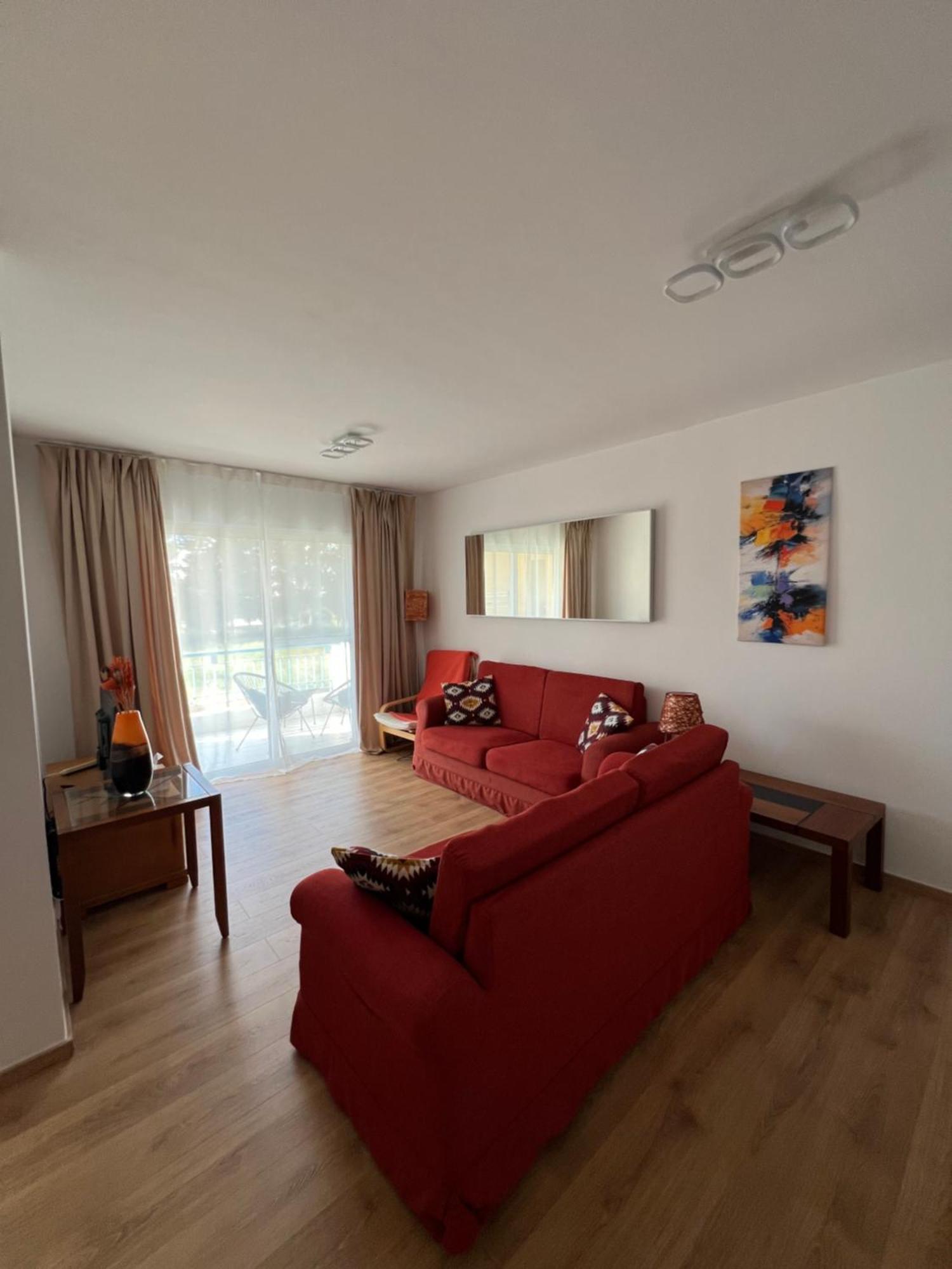 Iris Village Grand Apartment بافوس المظهر الخارجي الصورة